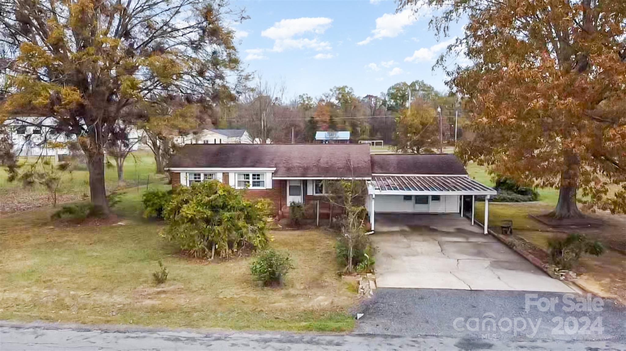3524 Wolfe Road Monroe, NC 28110 - Photo 2 of 21 Gallery Image 2