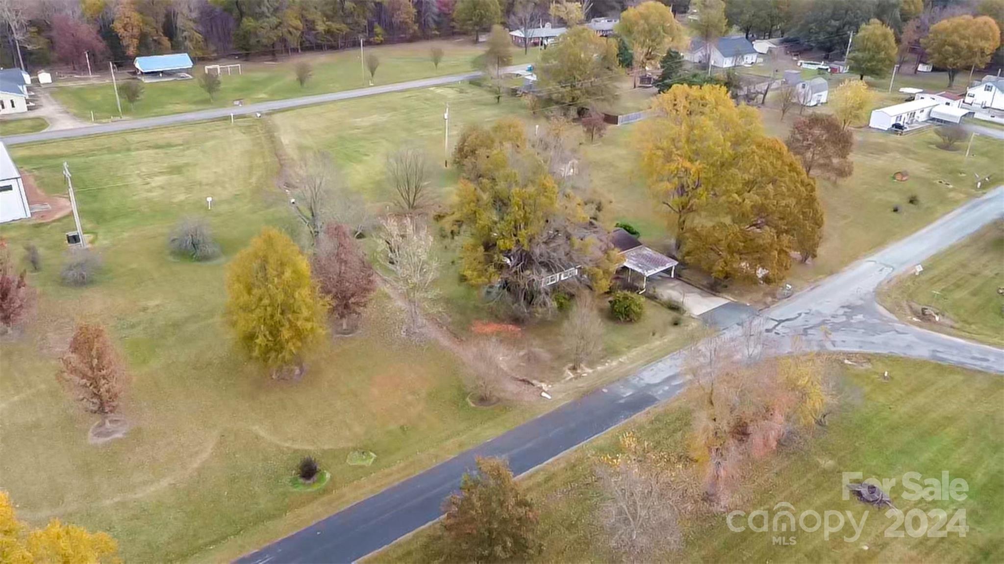 3524 Wolfe Road Monroe, NC 28110 - Photo 5 of 21 Gallery Image 5
