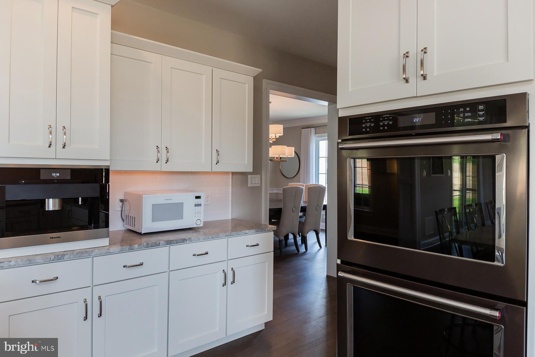 425 East Delp Road Lancaster, PA 17601 - Photo 41 of 109