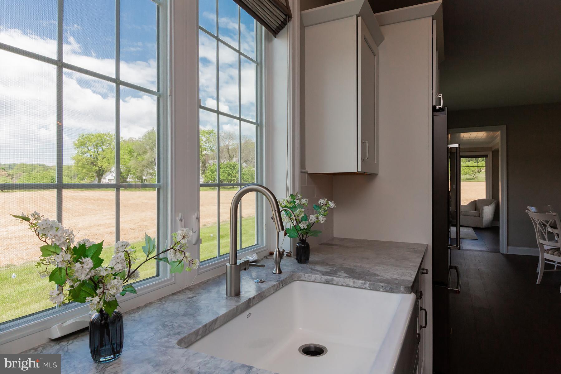 425 East Delp Road Lancaster, PA 17601 - Photo 43 of 109