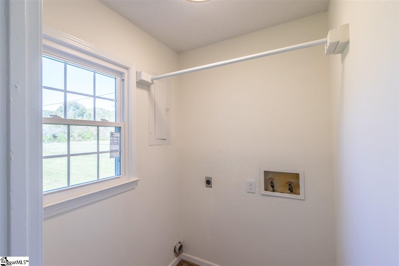 518 Longview Terrace Greer, SC 29650 - Photo 15 of 34 Gallery Image 15