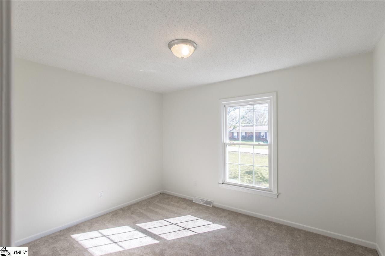 518 Longview Terrace Greer, SC 29650 - Photo 18 of 34 Gallery Image 18