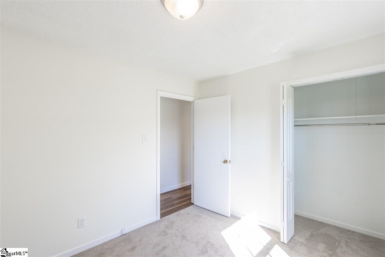 518 Longview Terrace Greer, SC 29650 - Photo 21 of 34 Gallery Image 21