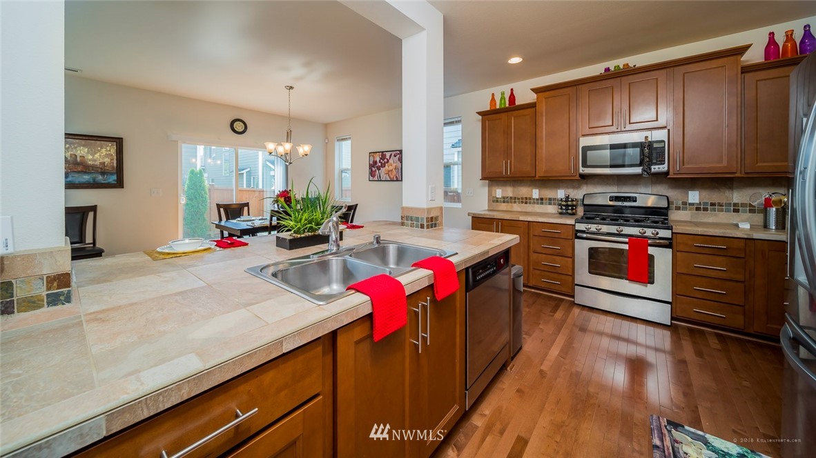 3918 178th Street Southeast Bothell, WA 98012 - Photo 11 of 23 Gallery Image 11