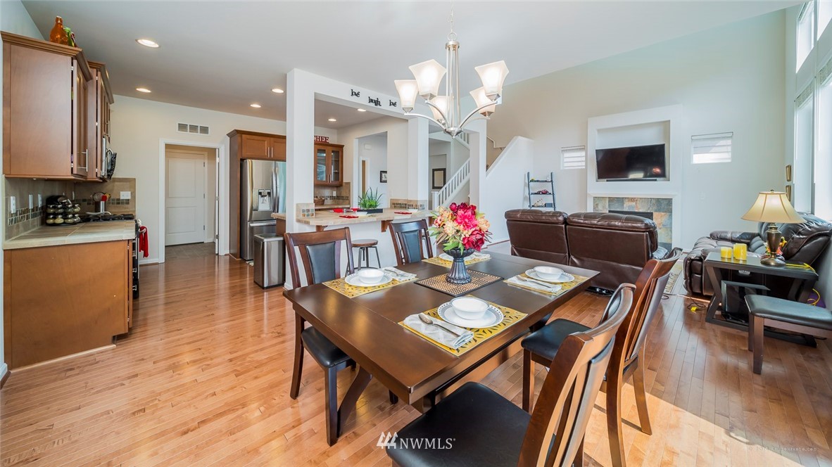 3918 178th Street Southeast Bothell, WA 98012 - Photo 6 of 23 Gallery Image 6
