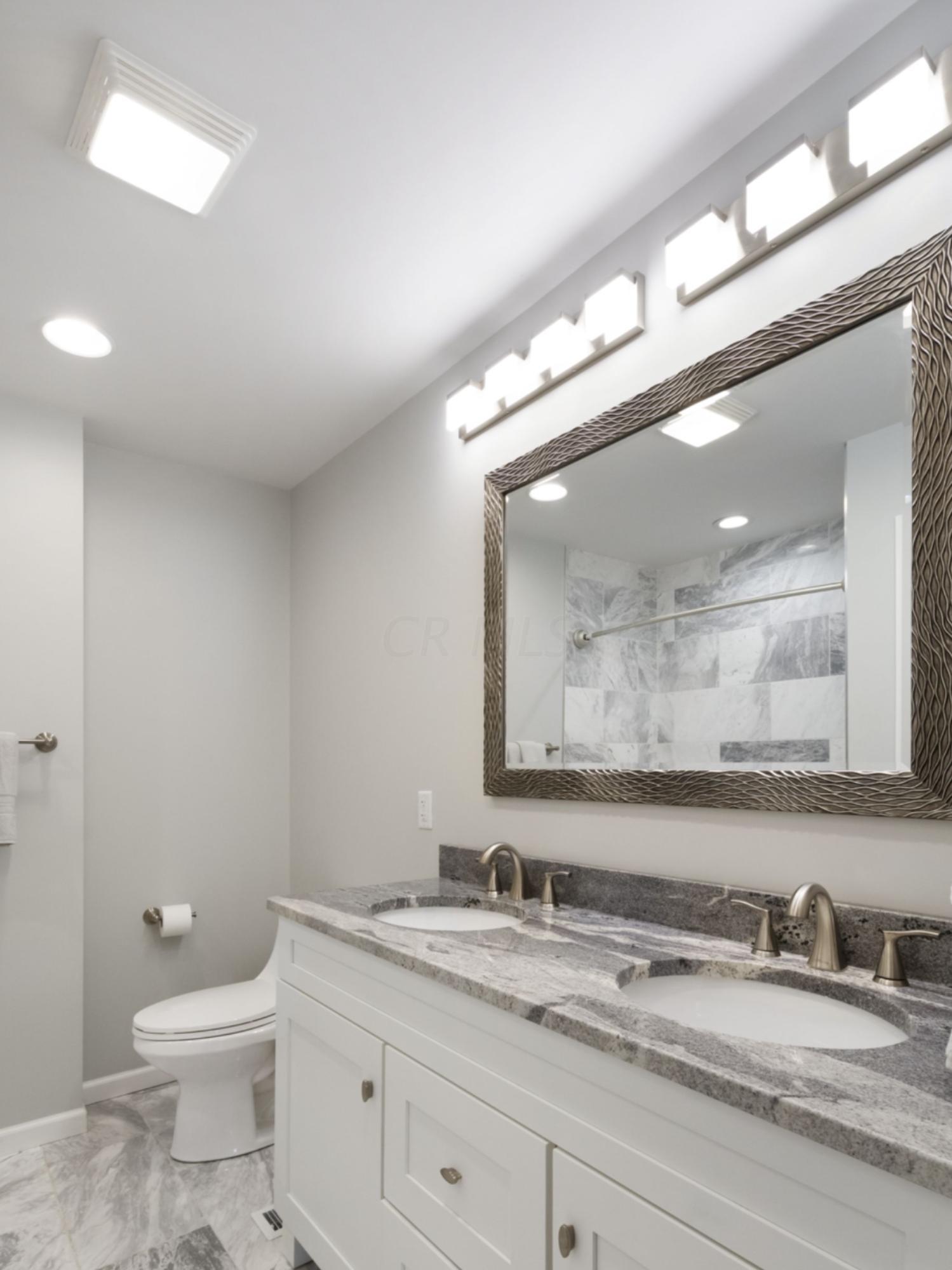 3068 Wareham Road Upper Arlington, OH 43221 - Photo 6 of 27