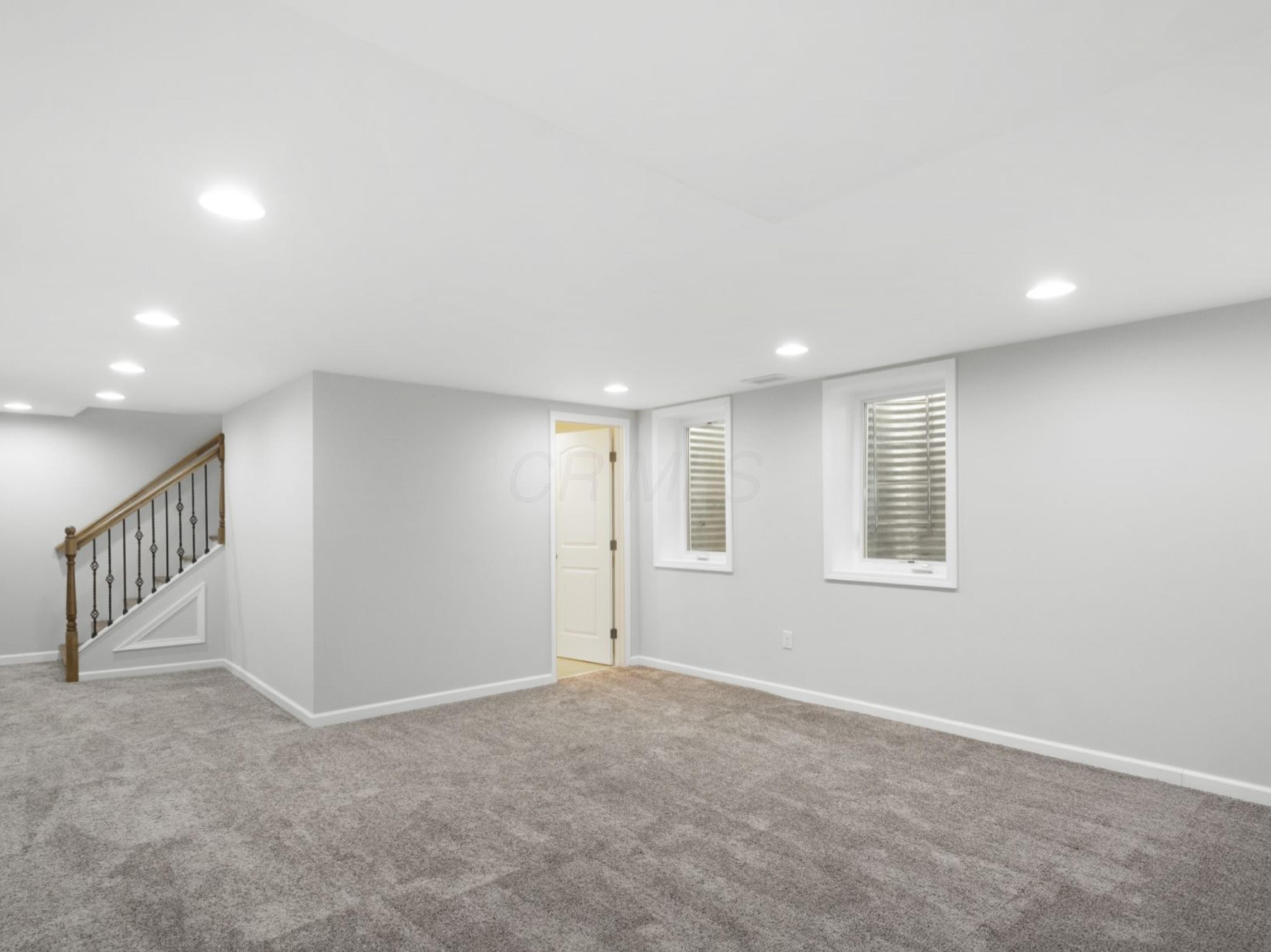 3068 Wareham Road Upper Arlington, OH 43221 - Photo 10 of 27