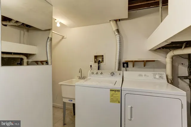 $4,400 | 10107 Galsworthy Place, Bethesda, MD 20817