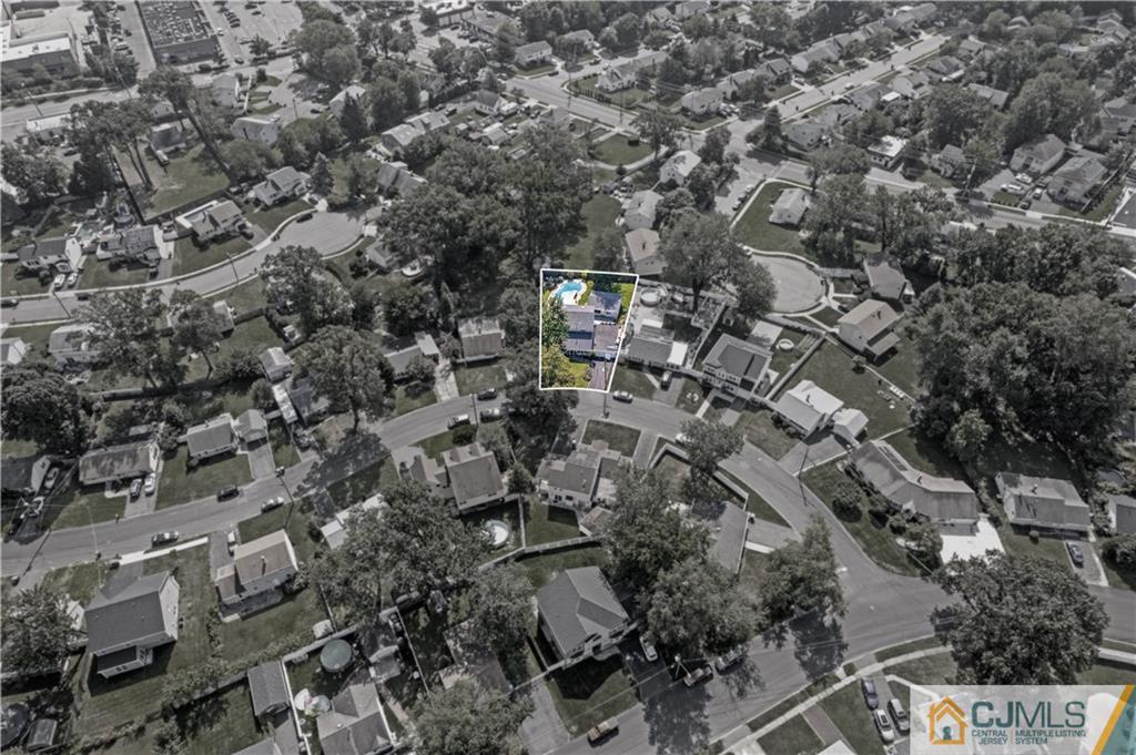 10 Crescent Road Edison, NJ 08817 - Photo 33 of 33 an aerial view of multiple house