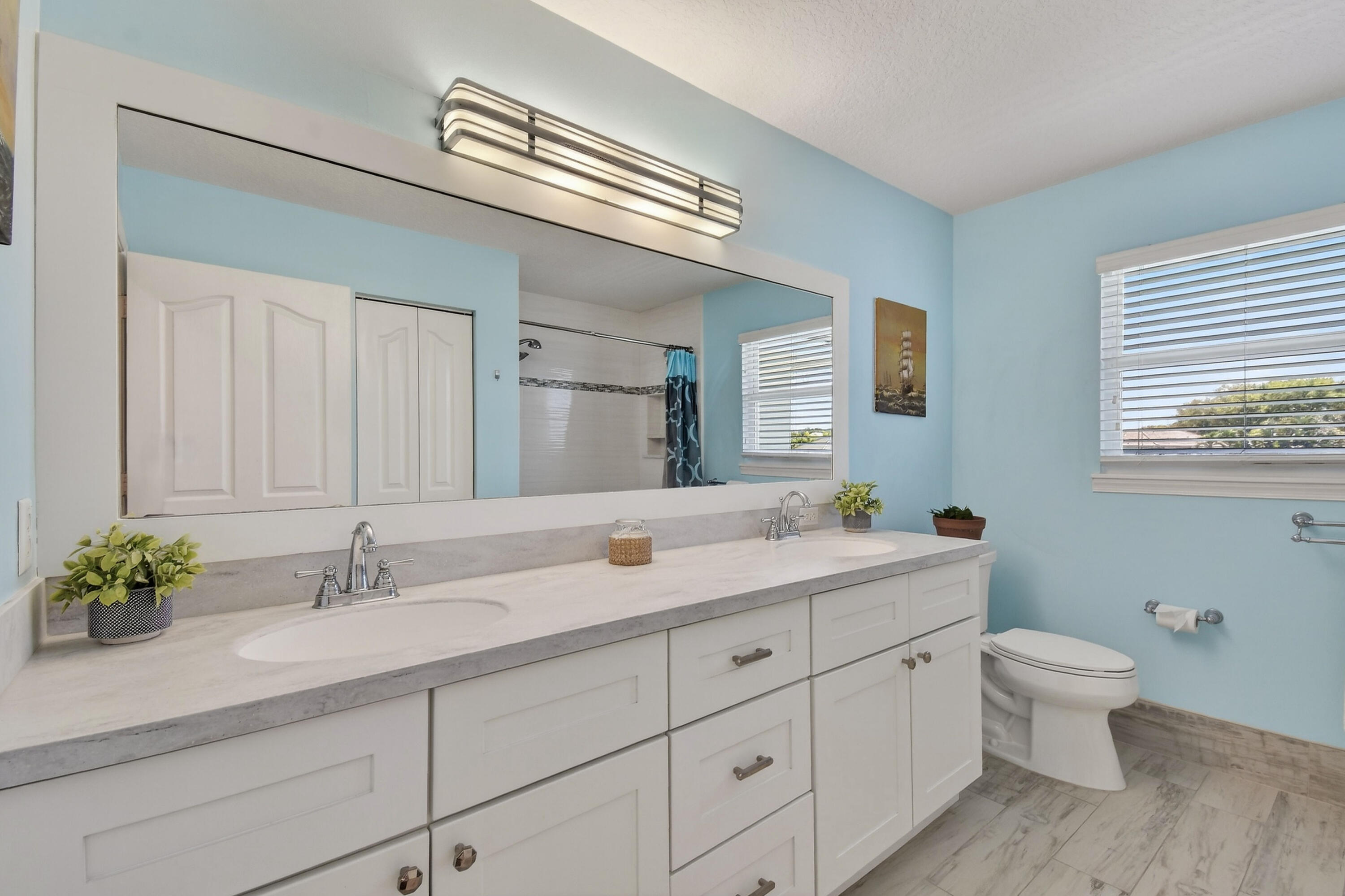 236 Sparrow Point Jupiter, FL 33458 - Photo 40 of 64 Bathroom 4