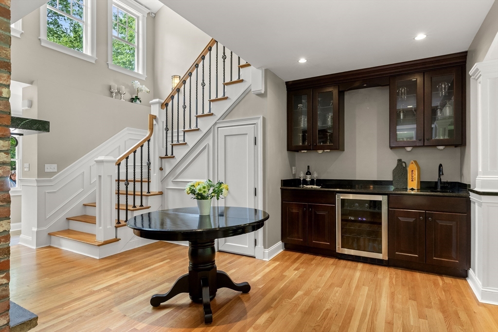 22 Timber Lane Topsfield, MA 01983 - Photo 5 of 42