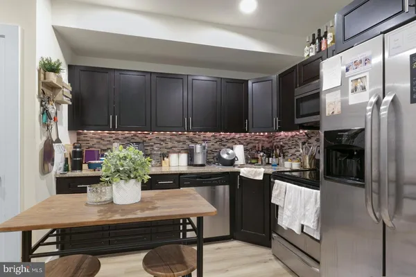 $1,245 | 1228 North 25th Street, Unit 6, Philadelphia, PA 19121