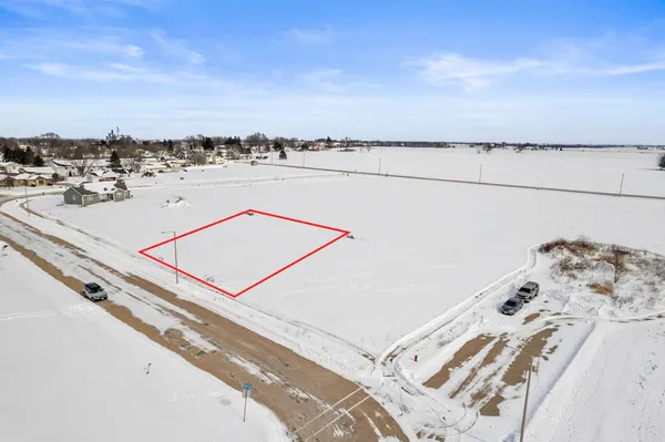 $44,900 | 470 Nickolas Street, Randolph, WI 53956