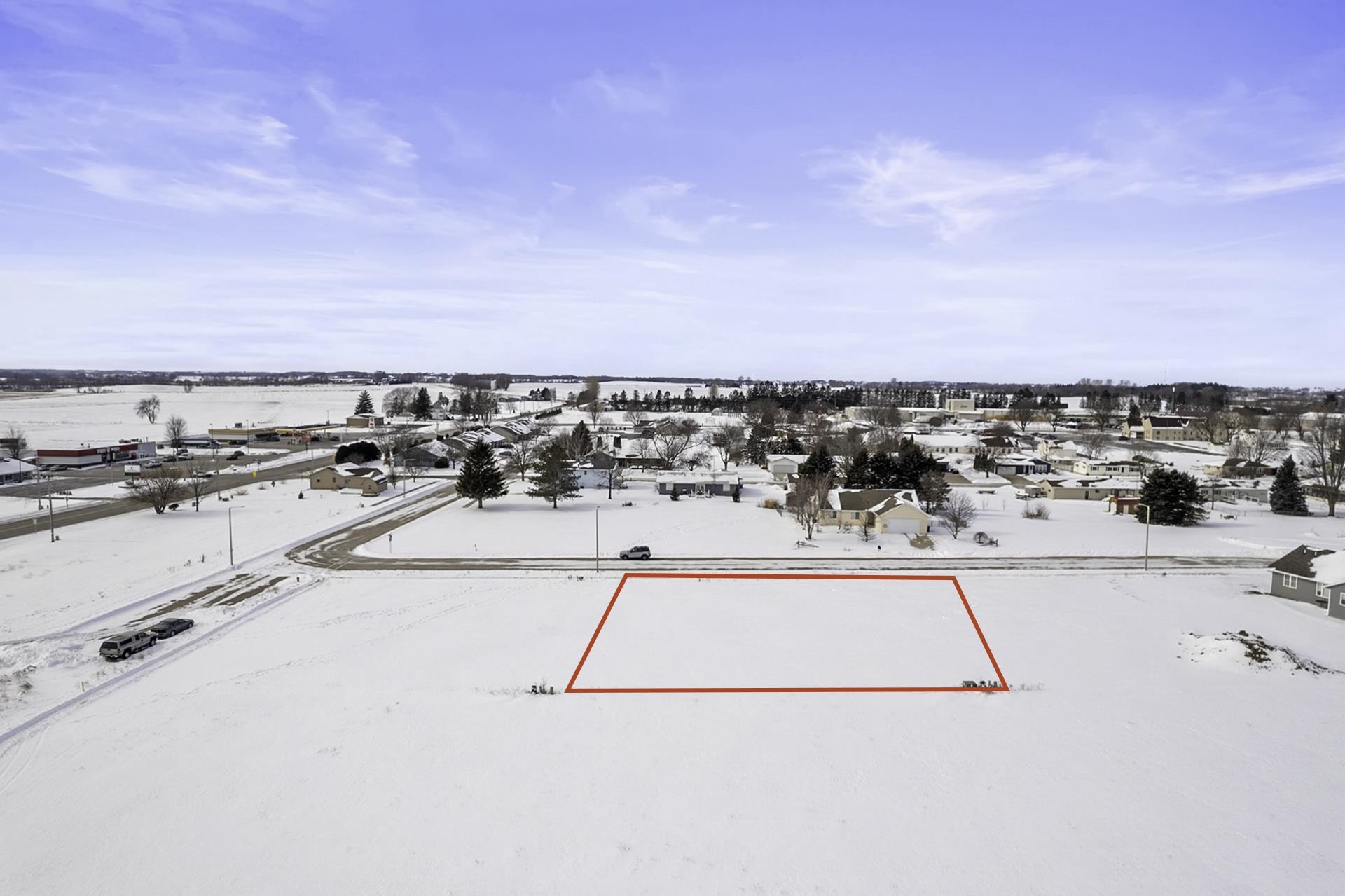 470 Nickolas Street Randolph, WI 53956 - Photo 2 of 15