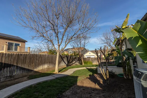 $439,000 | 7470 East Fedora Avenue, Fresno, CA 93737