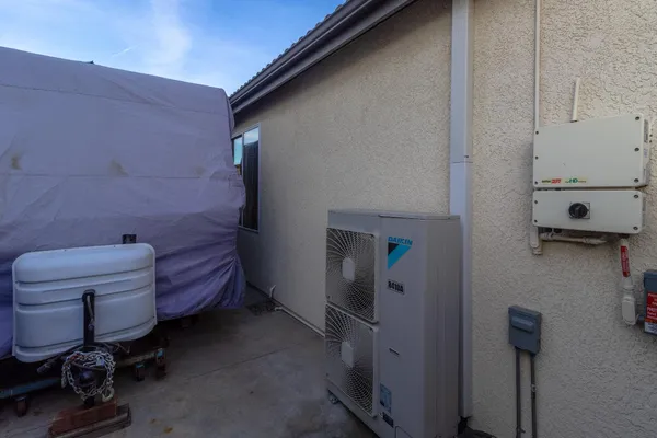$439,000 | 7470 East Fedora Avenue, Fresno, CA 93737
