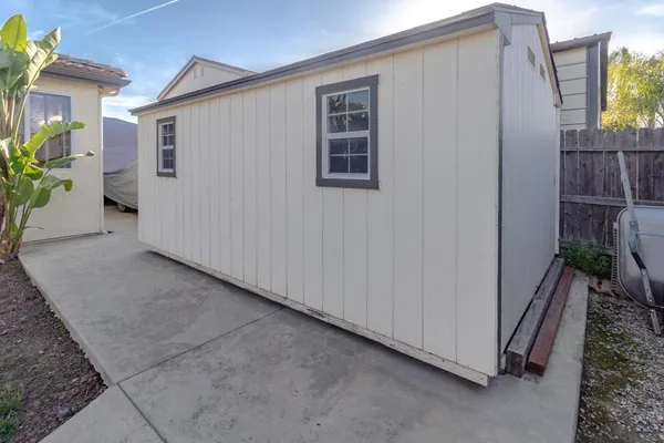 $439,000 | 7470 East Fedora Avenue, Fresno, CA 93737