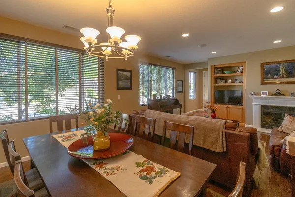 $439,000 | 7470 East Fedora Avenue, Fresno, CA 93737