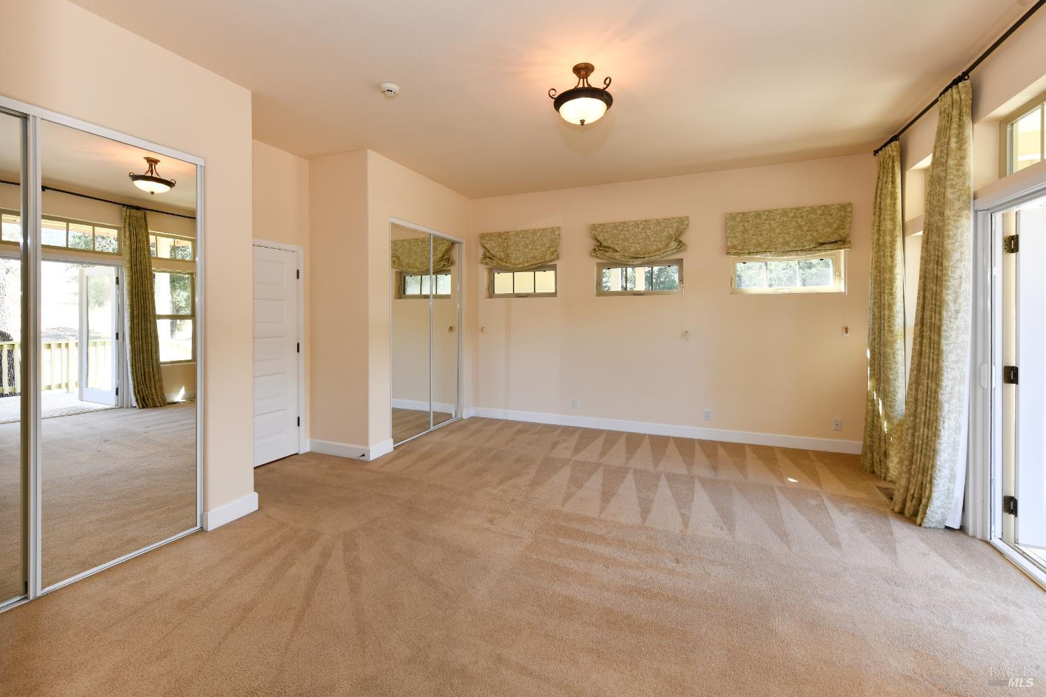 1219 Repetto Ranch Road Sonoma, CA 95476 - Photo 21 of 54 a view of an empty room