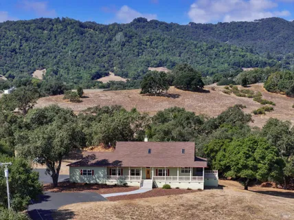 $2,750,000 | 1219 Repetto Ranch Road, Sonoma, CA 95476