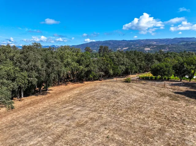 $2,750,000 | 1219 Repetto Ranch Road, Sonoma, CA 95476
