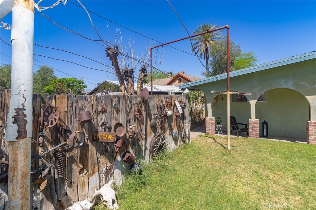 411 Bazoobuth Street Needles, CA 92363 - Photo 66 of 71