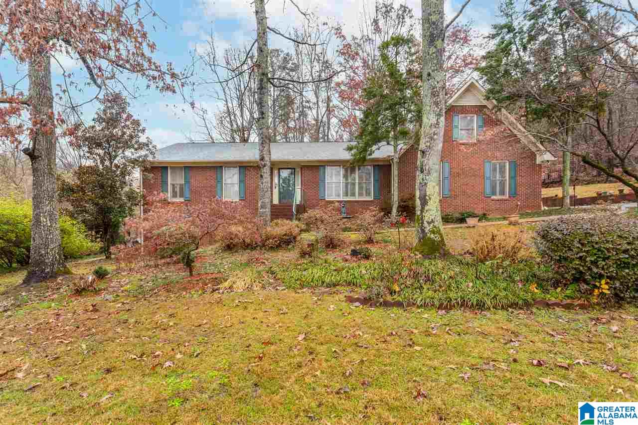 401 Shamrock Road Anniston, AL 36207 - Photo 1 of 46