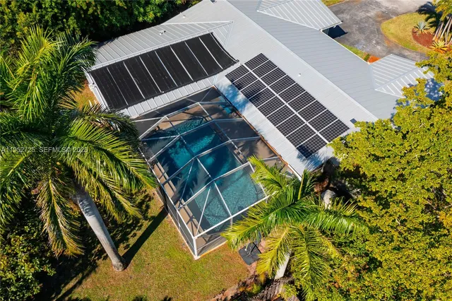 $859,000 | 550 Northeast 5th Street, Pompano Beach, FL 33060