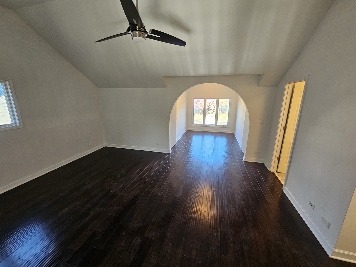 30 Danada Drive Wheaton, IL 60189 - Photo 23 of 28 a view of empty room with wooden floor and fan