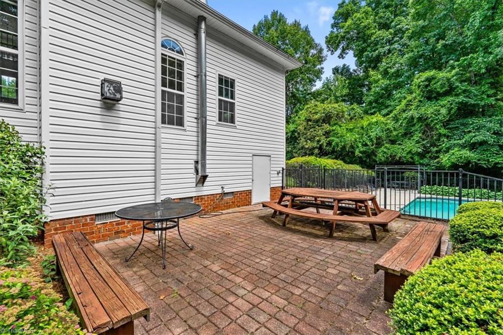 583 Carson Ridge Drive Oak Ridge, NC 27310 - Photo 8 of 41