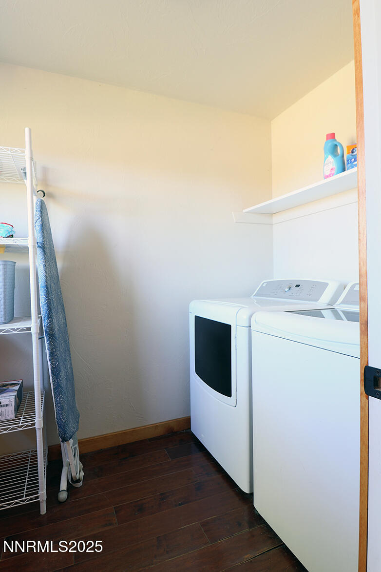 80 Bobcat Drive Reno, NV 89523 - Photo 20 of 48 utility room