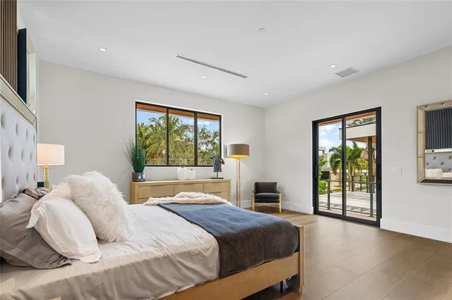 $75,000 | 1957 Harbourview Drive, Fort Lauderdale, FL 33316