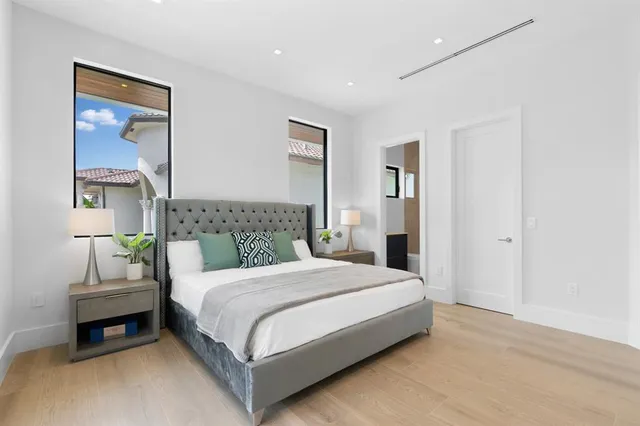 $75,000 | 1957 Harbourview Drive, Fort Lauderdale, FL 33316