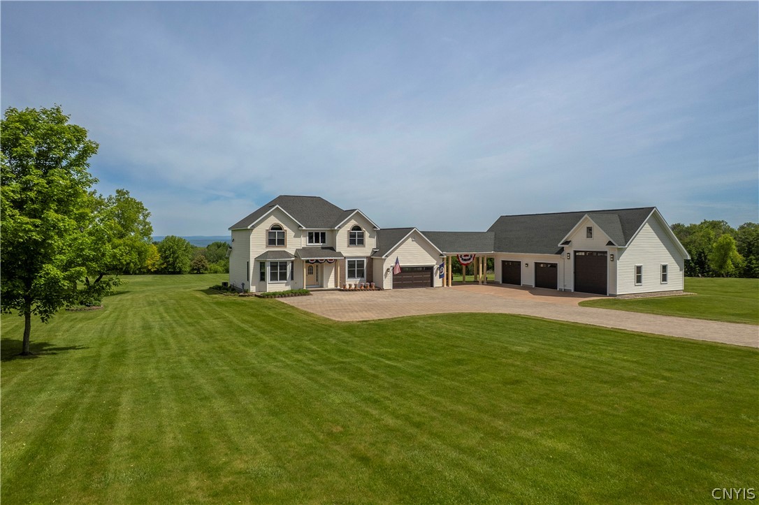 8925 Tibbitts Road New Hartford, NY 13413 - Photo 5 of 49