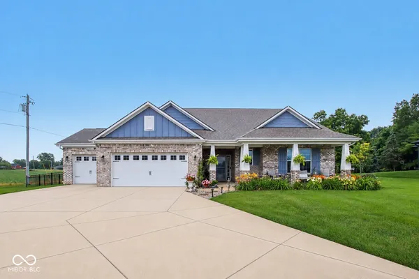 $579,900 | 407 Cardinal Drive, Jamestown, IN 46147
