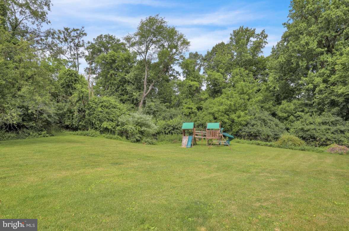 161 Heckman Road Temple, PA 19560 - Photo 41 of 48