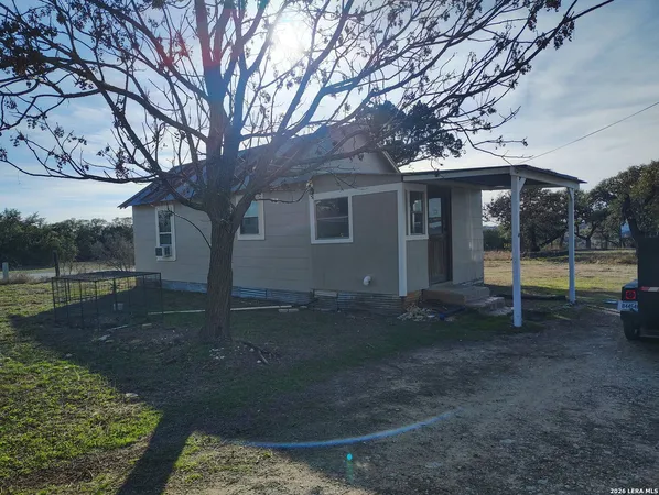 $1,100 | 5983 A Hwy 16 S, Bandera, TX 78003
