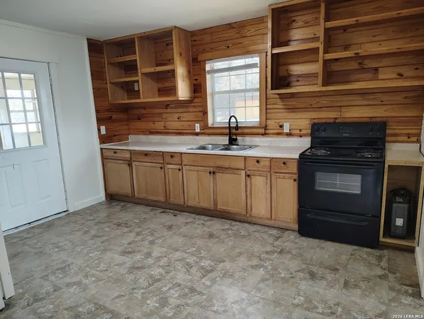 $1,100 | 5983 A Hwy 16 S, Bandera, TX 78003
