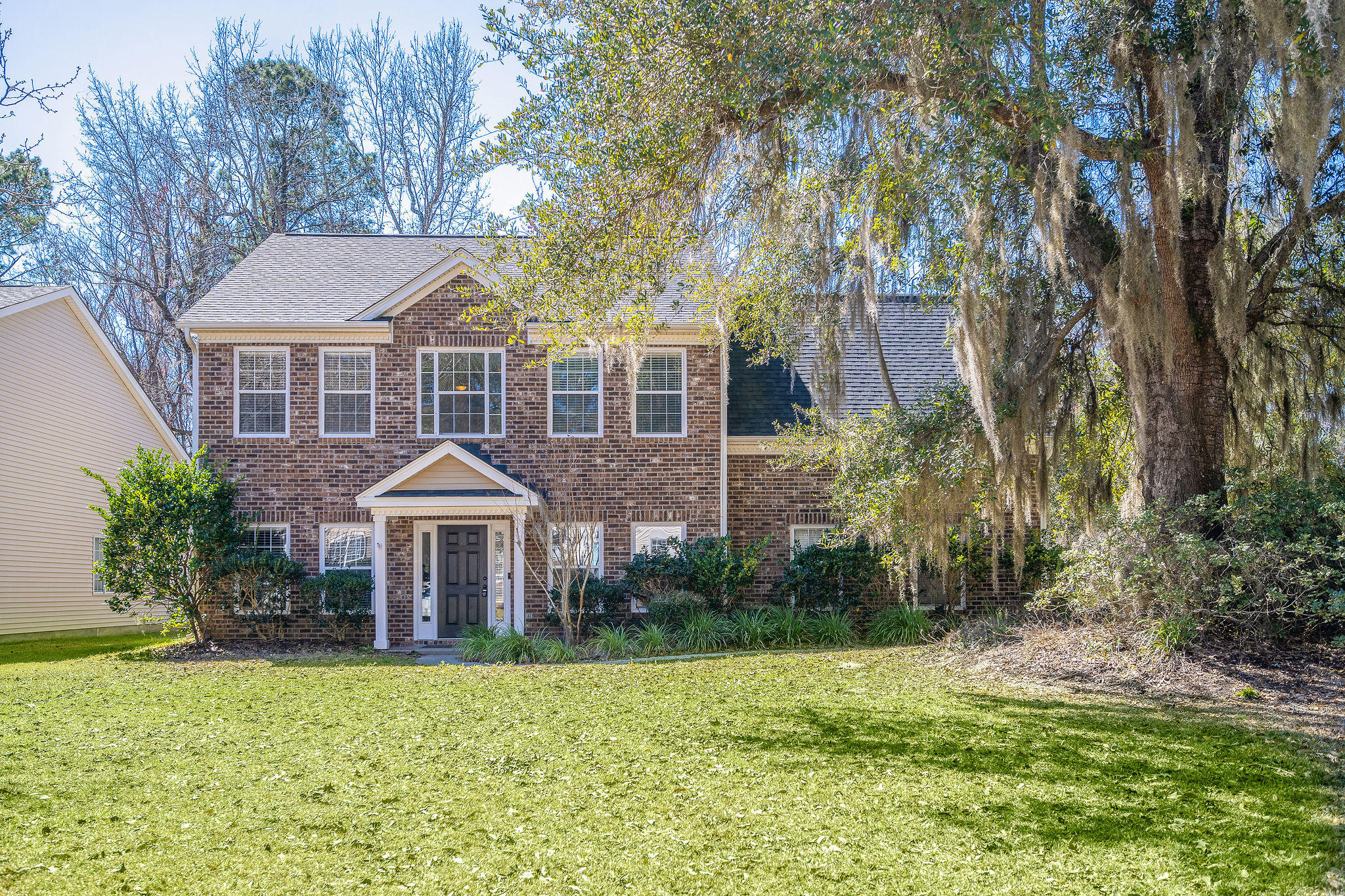 573 Pointe Of Oaks Road Summerville, SC 29485 - Photo 1 of 31 573