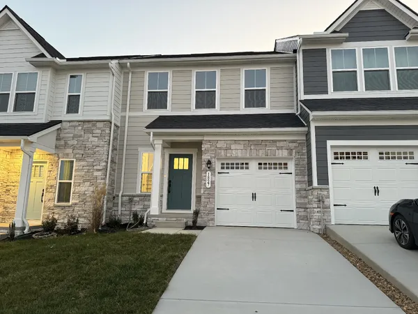 $1,795 | 1827 Goldsberry Street, Columbia, TN 38401