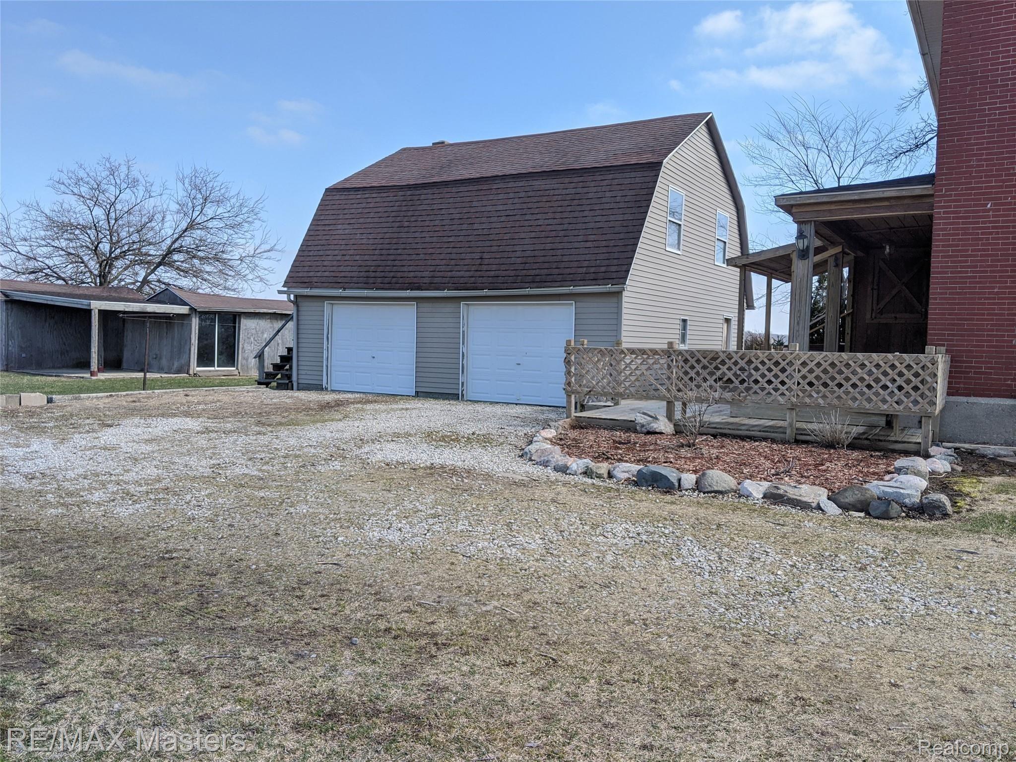 5644 Zink Road Maybee, MI 48159 - Photo 2 of 38 Huge Garage Could Have Apartment Above