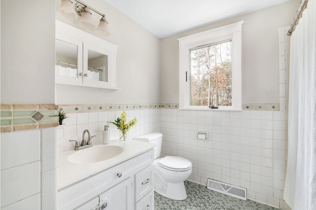 3 Spring Street Plympton, MA 02367 - Photo 16 of 19 Gallery Image 16