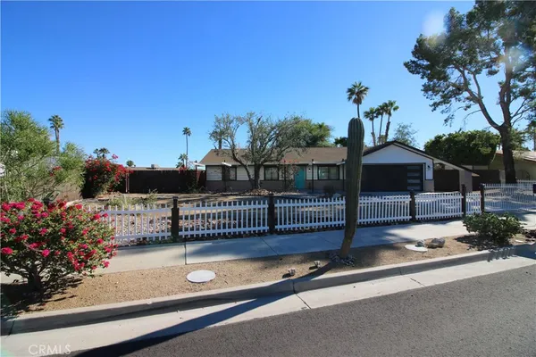 $739,900 | 2200 North Carillo Road, Palm Springs, CA 92262