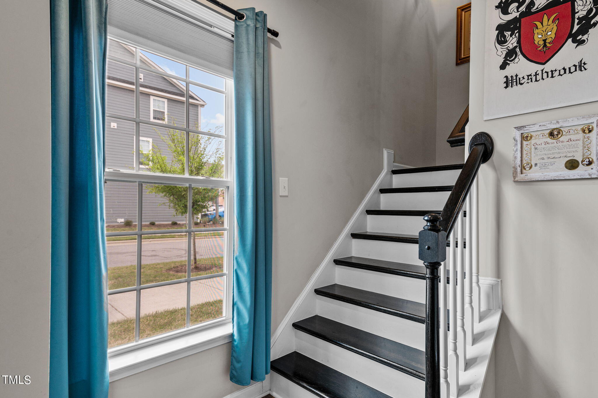 4816 Crescent Square Street Raleigh, NC 27616 - Photo 15 of 53 22-web-or-mls-DSC_2820