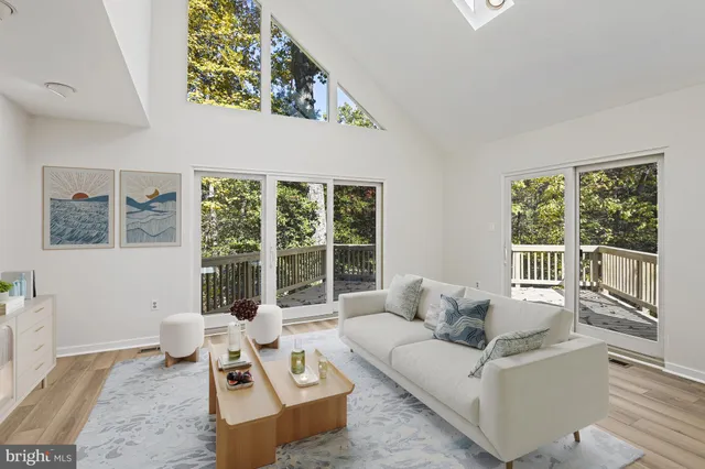 $1,000,000 | 11504 Turnbridge Lane, Reston, VA 20194