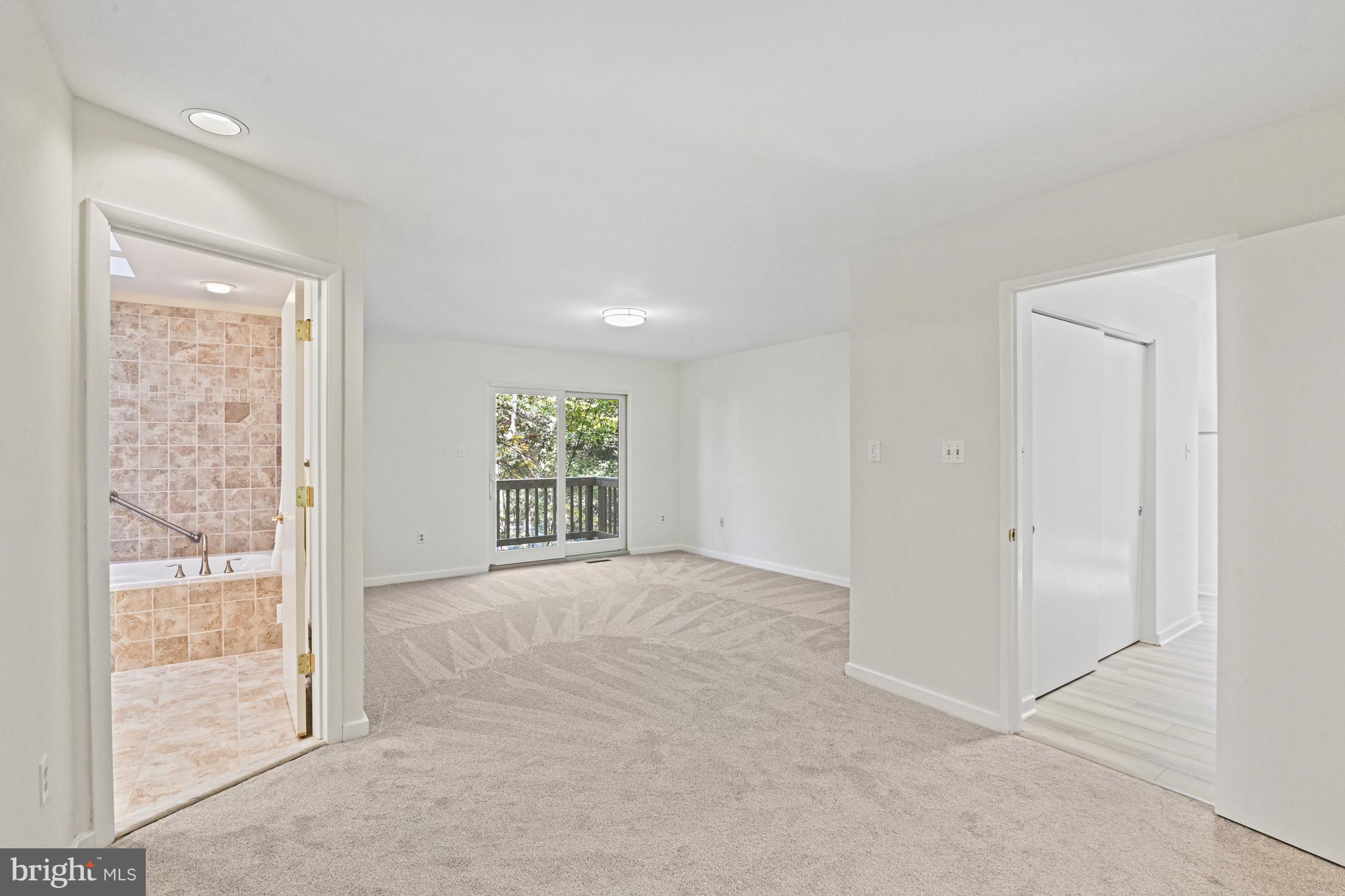 11504 Turnbridge Lane Reston, VA 20194 - Photo 23 of 51 an empty room with windows