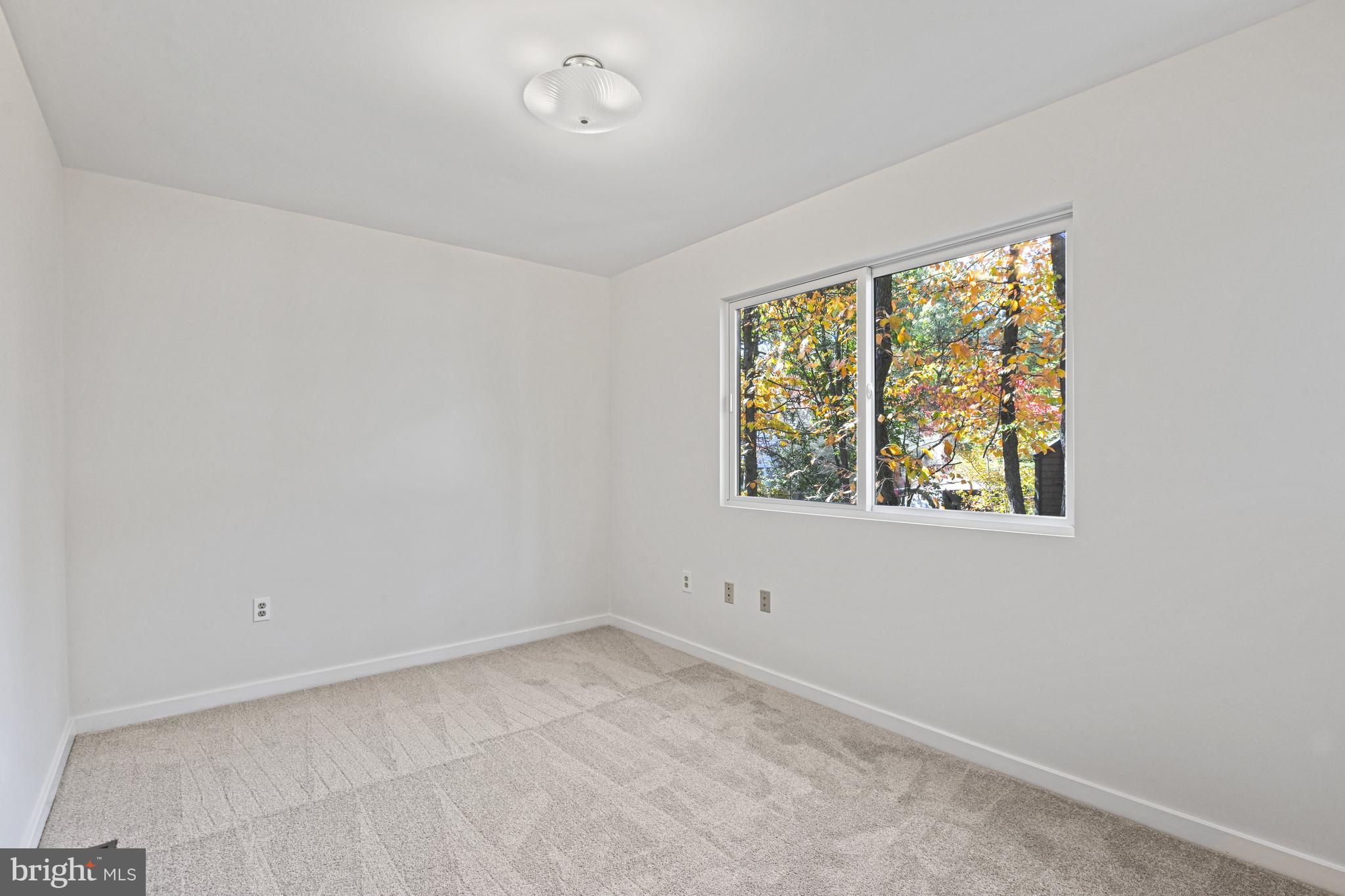 11504 Turnbridge Lane Reston, VA 20194 - Photo 35 of 51 an empty room with a window