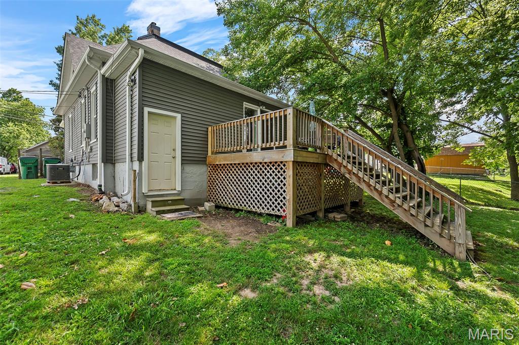 318 Greensferry Road Jackson, MO 63755 - Photo 5 of 32