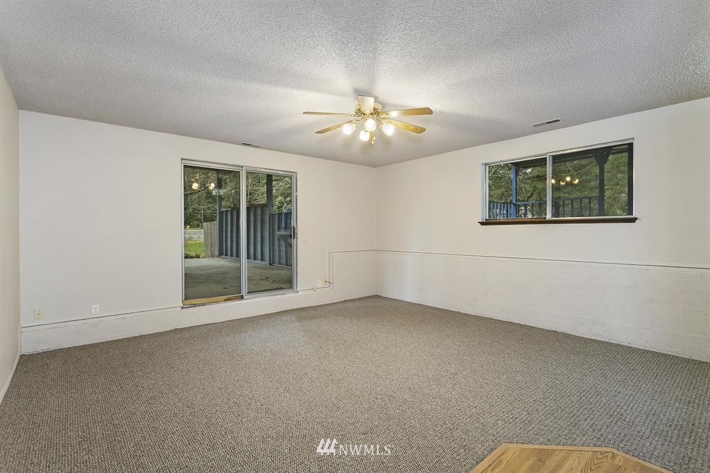 4630 Arvick Road Southeast Port Orchard, WA 98366 - Photo 13 of 19 Gallery Image 13