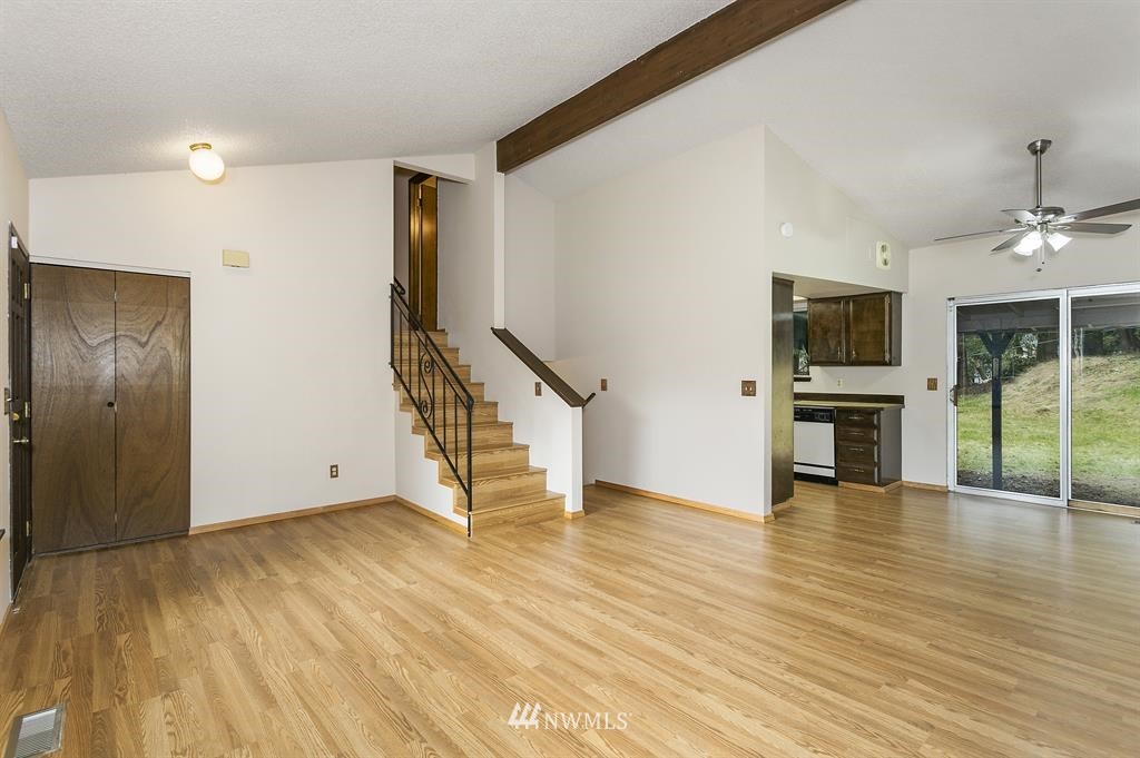 4630 Arvick Road Southeast Port Orchard, WA 98366 - Photo 6 of 19 Gallery Image 6